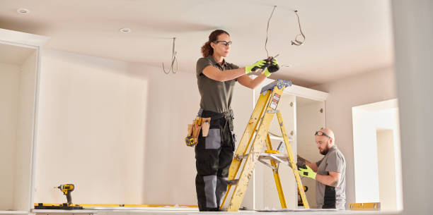 Best Affordable Electrician  in Woodway, TX